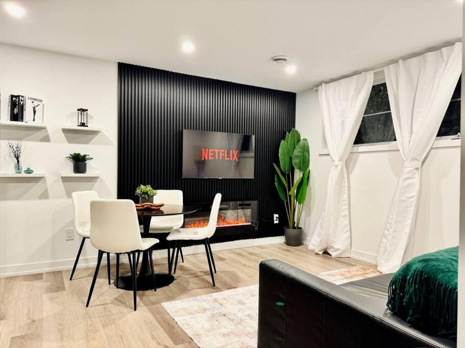Luxury Near * Niagara Falls