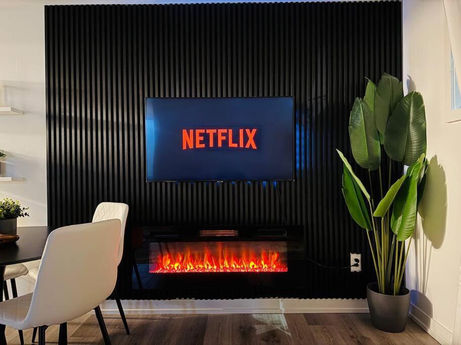 Luxury Near Apartment *